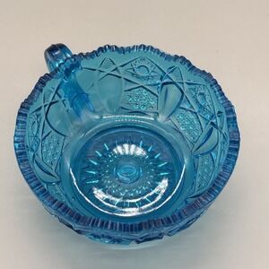 Vintage LE Smith Heritage Blue Glass Handled Bowl Nappy Dish 5.5"